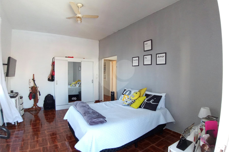 Casa à venda com 4 quartos, sendo 2 suítes, em Santana, São Paulo, SP