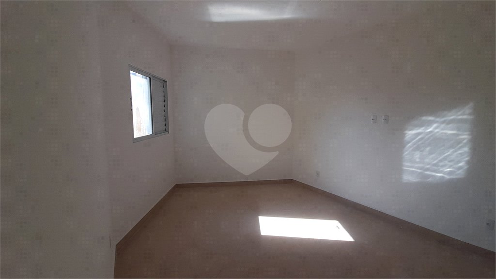 Casa à venda com 2 quartos no condomínio Residencial Luta, São Paulo - SP