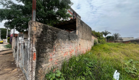 Casa à venda com 4 quartos, sendo 2 suítes,  em Vila São José, Itapetininga, SP