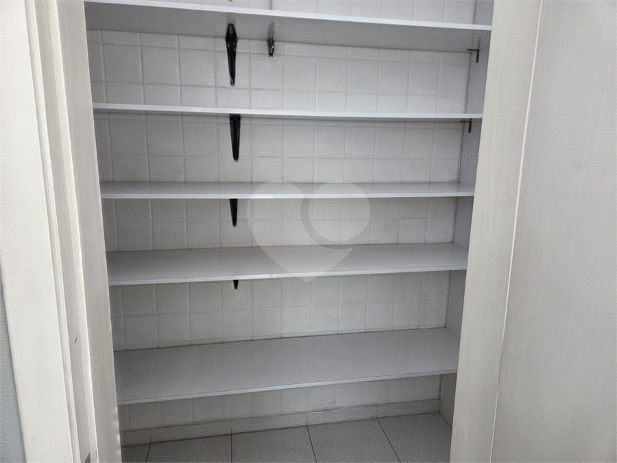 Apartamento à venda com 2 suítes em Cerqueira César, São Paulo, SP