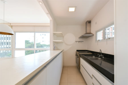 Duplex à venda com 3 suítes em Jardim Paulista, São Paulo, SP