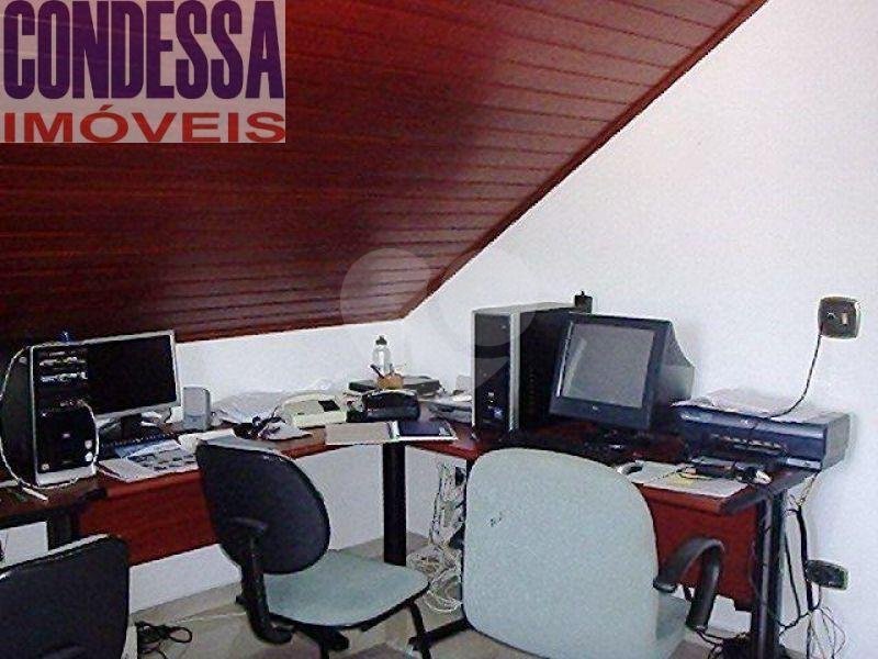 Sobrado à venda com 5 quartos, sendo 2 suítes, em Horto Florestal, São Paulo, SP