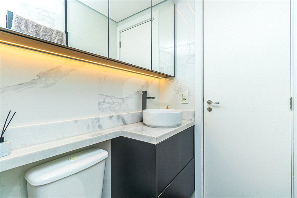Apartamento à venda com 2 quartos, sendo 1 suíte, em Santo Amaro, São Paulo, SP
