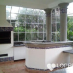 Casa à venda com 6 quartos, sendo 2 suítes, no condomínio Lago Azul Residencial e Golfe, Araçoiaba da Serra - SP