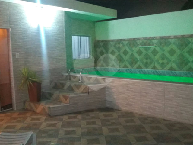 Sobrado à venda com 5 quartos, sendo 1 suíte,  em Vila Maria, São Paulo, SP