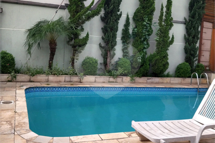 Casa Térrea à venda com 3 quartos, sendo 1 suíte, em Vila Clarice, São Paulo, SP