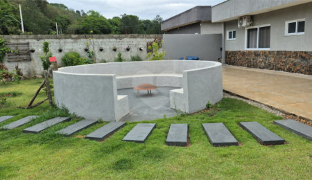 Casa Térrea à venda com 3 suítes em Jardim Estância Brasil, Atibaia, SP