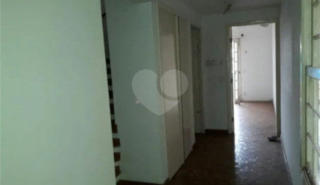 Sobrado à venda com 4 suítes em Santana, São Paulo, SP