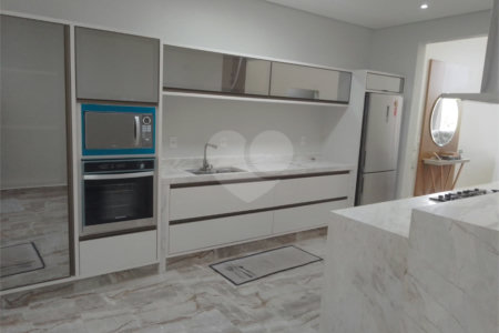 Casa à venda com 3 suítes no condomínio Villa dos Inglezes, Sorocaba - SP