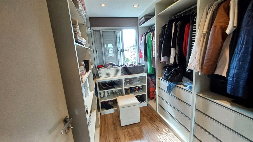 Apartamento à venda com 3 quartos, sendo 1 suíte, em Jardim Luísa, São Paulo, SP
