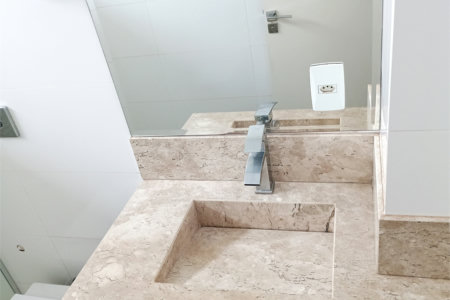 Sobrado à venda com 4 quartos, sendo 1 suíte, em Reserva San Gabriel, Ribeirão Preto, SP