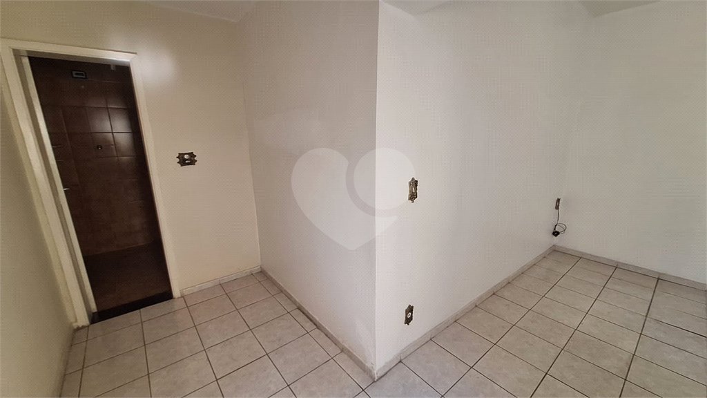 Casa à venda com 5 quartos, sendo 2 suítes,  em Vila Barão, Sorocaba, SP