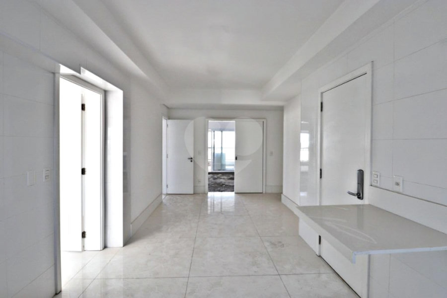 Apartamento à venda com 4 suítes em Santana, São Paulo, SP