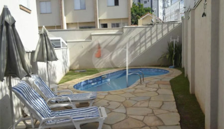 Casa à venda com 3 quartos, sendo 1 suíte,  no condomínio Villa Sorrentina, São Paulo - SP