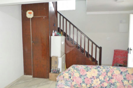 Casa à venda com 6 quartos, sendo 2 suítes,  em Vila Universitária, São Paulo, SP