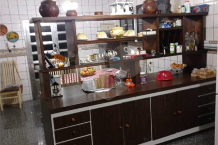 Casa à venda com 5 suítes em Vila Medeiros, São Paulo, SP