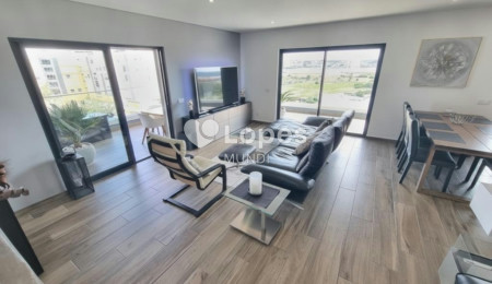 Cobertura T2 à venda em Portimão, Algarve, Portugal – Piscina no rooftop