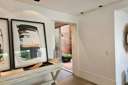 Casa à venda com 4 quartos, sendo 2 suítes,  no condomínio Villa Luxis, São Paulo - SP