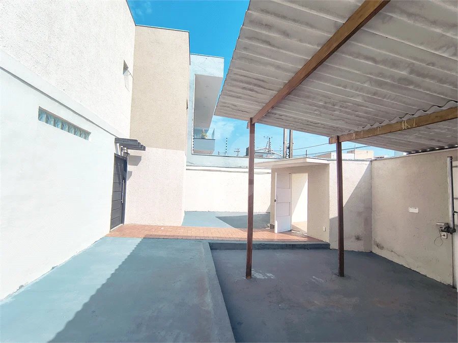 Casa com Suíte Master, Closet, Piscina e Espaço Gourmet Próxima ao Parque Ecológico- 03 quartos -com quintal