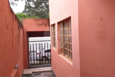 Casa à venda na Vila Carrão, 3 quartos (1 suíte)