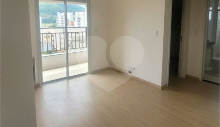 Apartamento à venda com 2 quartos em Vila Togni, Poços de Caldas, MG