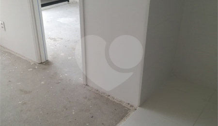 Apartamento à venda com 2 quartos em Vila Guilherme, São Paulo, SP