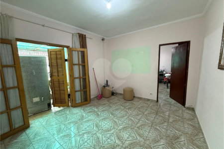 Casa Térrea a Venda Jd Satélite com poder construtivo