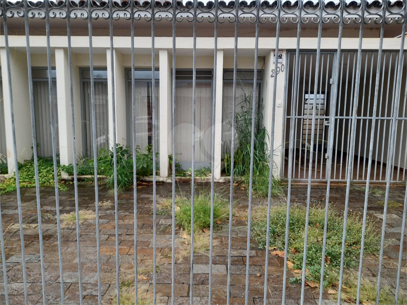 Casa à venda próxima à Santa Casa – Ideal para clínica ou consultório!