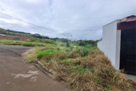 Terreno à venda 262m² prolongamento do jardim das torres