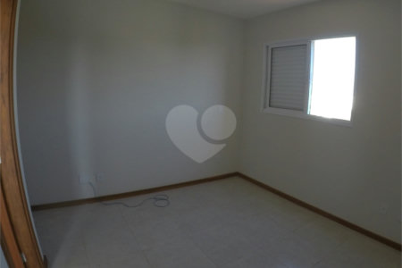 Apartamento padrão para venda no Edifício Residencial Via Campus