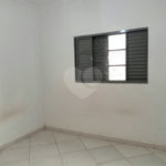 Casa para venda localizada no Jardim Medeiros