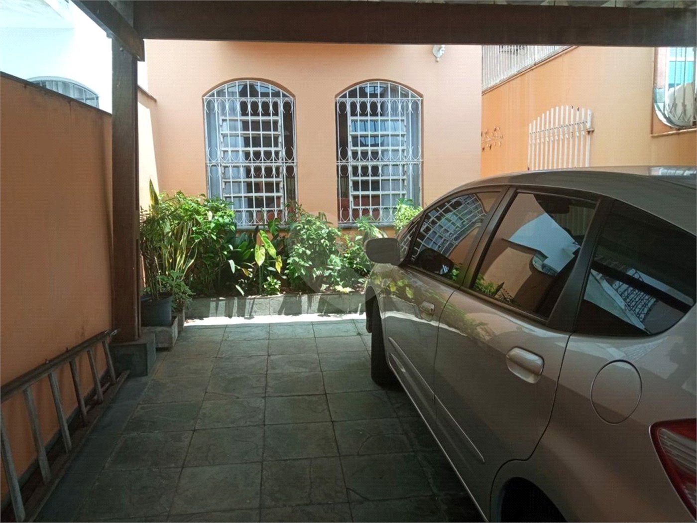 Excelente sobrado à venda, ao lado do Upa da Vila Santa Catarina.