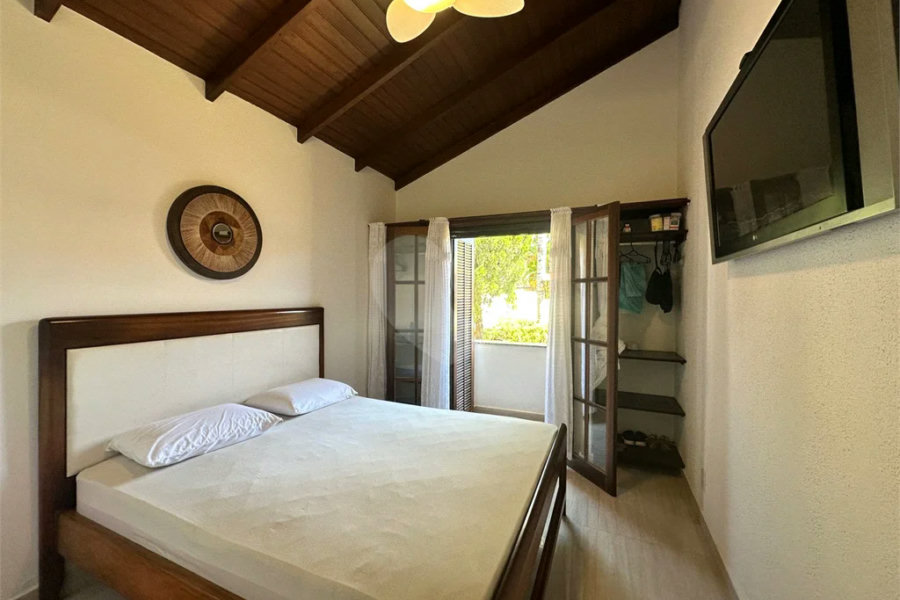 Casa à venda com 4 quartos, sendo 2 suítes, em Morada da Praia, Bertioga, SP