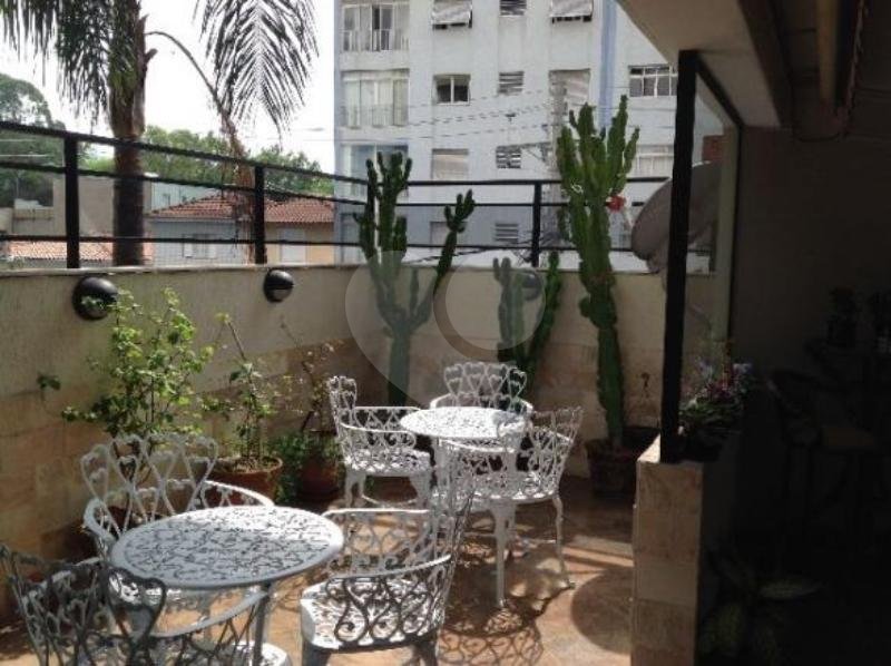 APARTAMENTO COM 4 DORMITÓRIOS E 4 VAGAS À VENDA NA MOOCA
