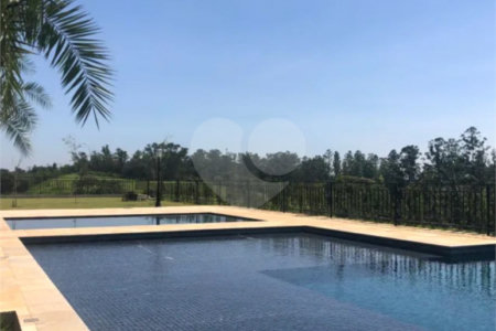 Indaiatuba - Villa dos Pinheiros - terreno com 680,37 ms - R$ 1.490.000,00 - condominio - R$ 1.450,00 - iptu - R4 520,00 - Com segurança inteligente, fiação e internet por fibra ótica subterrâneas, gás encanado e uma exuberante área verde preservada com nascentes naturais, Salão de festas, lounge