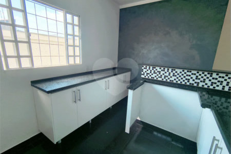 Casa com Suíte Master, Closet, Piscina e Espaço Gourmet Próxima ao Parque Ecológico- 03 quartos -com quintal