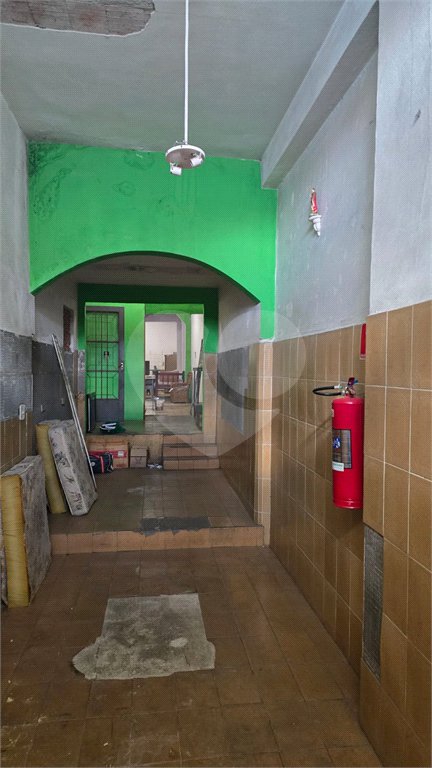 Oportunidade no Centro de Atibaia/SP. SALÃO COMERCIAL 42 M².