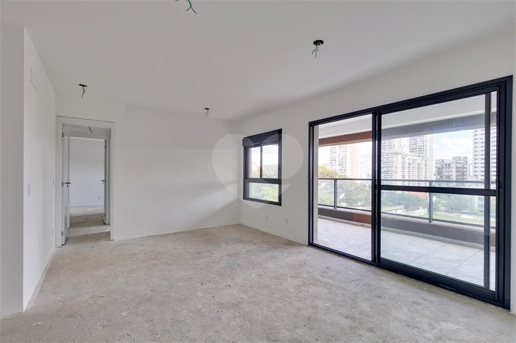 Apartamento à venda com 2 quartos, sendo 1 suíte, em Alto da Boa Vista, São Paulo, SP