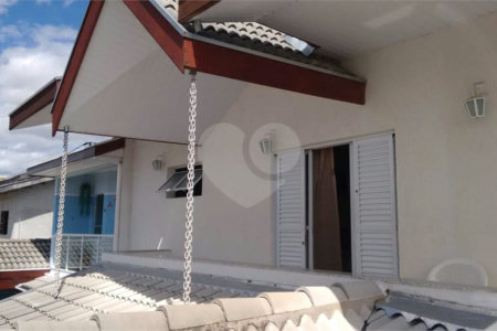 CASA A VENDA NO BAIRRO VISTA VERDE COM 3 DORMITORIOS, 3 SUITES, 3 VAGAS, METRAGEM 316M², SJC