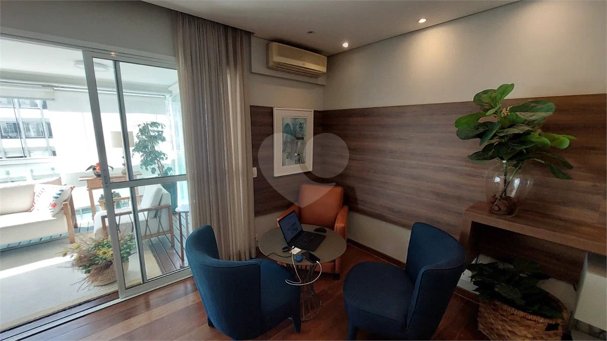 Apartamento de 3 quartos, mobiliado, para locação no Paraíso