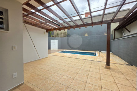 Casa para Locação no Condomínio Terras de São Francisco em Vinhedo/SP