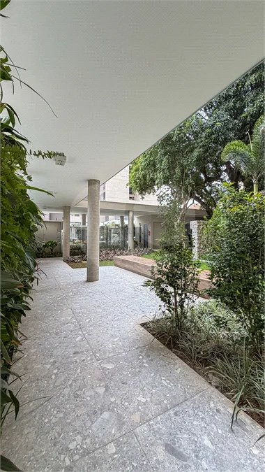 Indaiatuba- Sp - Edificio Athmosfera- R$ 1.800.000,00 - andar alto - 130,00 ms de area util - 3 suites, lavabo, sala 2 ambientes, 3 vagas de garagens - Area de lazer - Brinquedoteca - Piscina - Portão eletrônico - Portaria 24hs - sala de ginástica - Salão de festas - Salão de jogos - Cinema