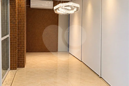 Apartamento à venda no Condomínio Family Garden, Chácara Inglesa, SBC, com 127 m², 3 suítes, varanda gourmet com churrasqueira a carvão, móveis planejados, ar-condicionado, 2 vagas cobertas e lazer completo.