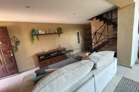 Casa à venda com 3 quartos, sendo 1 suíte,  em Rasa, Armação dos Búzios, RJ