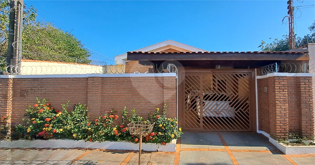 Casa com 4 quartos próxima a USP