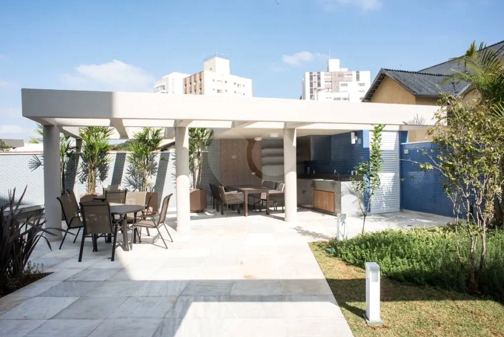 Lindo Apartamento à Venda na Vila Mariana – Localização Privilegiada! 56m2 - 2 Dormitórios 2 Vagas 1 Depósito privativo!