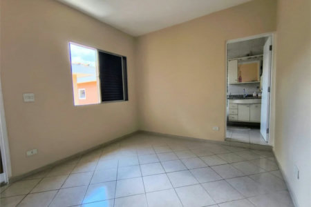 Sobrado à venda com 3 quartos, sendo 1 suíte, em Vila Polopoli, São Paulo - SP