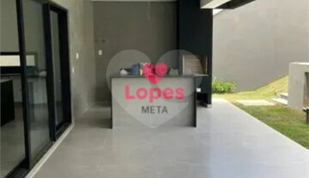 Casa à venda com 4 quartos, sendo 3 suítes,  no condomínio Alphaville 2, São José dos Campos - SP