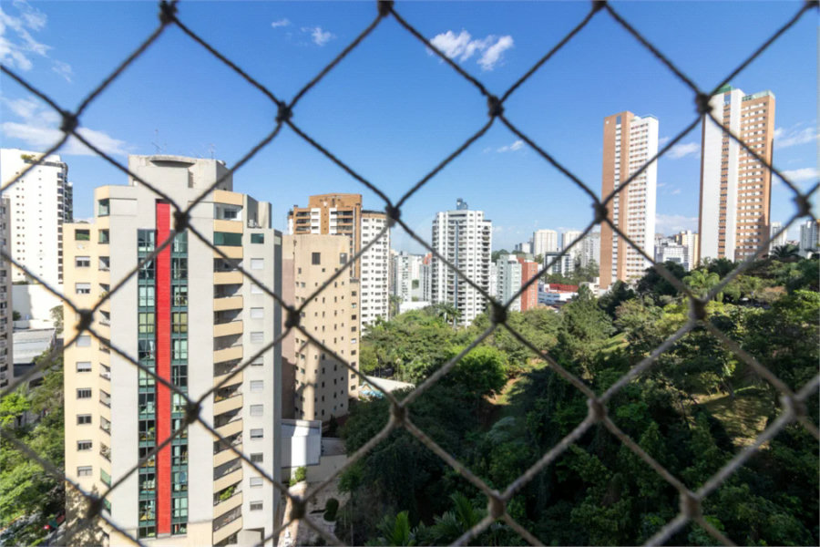 Vila Andrade / Jardim Sul - 4 dormitórios | 2 suítes | 3 vagas | depósito