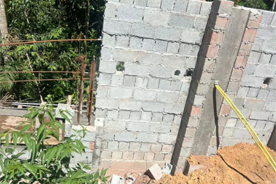 Terreno à venda no condomínio Alpes da Cantareira, Mairiporã - SP